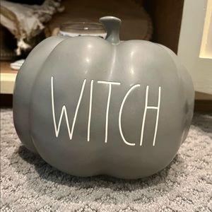Rae Dunn pumpkin